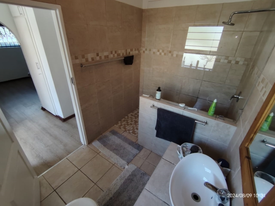 To Let 3 Bedroom Property for Rent in Noorsekloof Eastern Cape